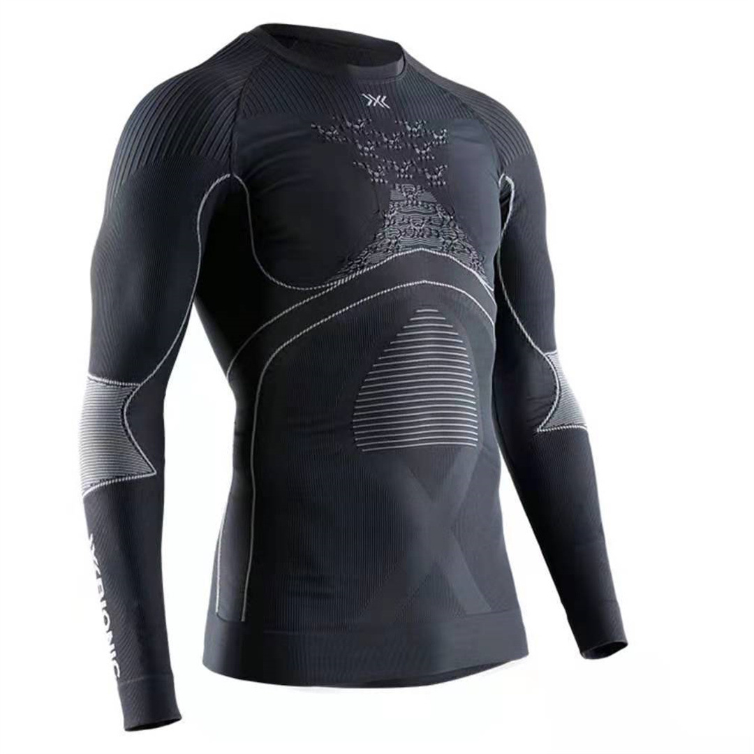 X新4.0集はスポーツスキー運動の保温を強化して汗を流します。