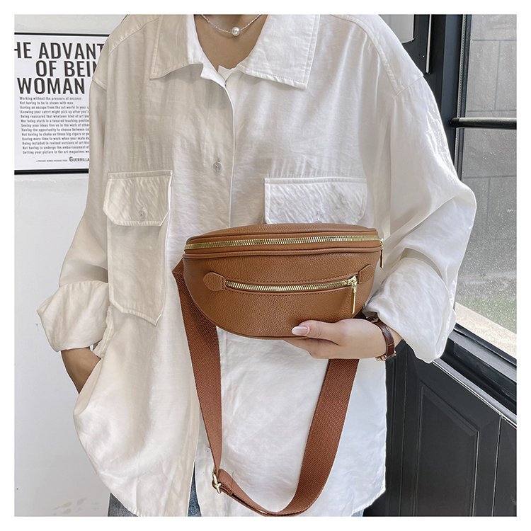 Nicho transfronterizo bolso de pecho inclinado bolso de cintura de moda de mujer bolso de hombro casual de cuero suave bolso de hombro letras de estilo universal