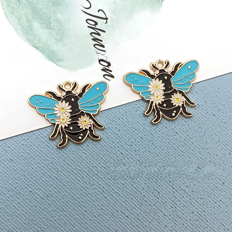 Pendant, metal accessory, accessories, earrings, necklace