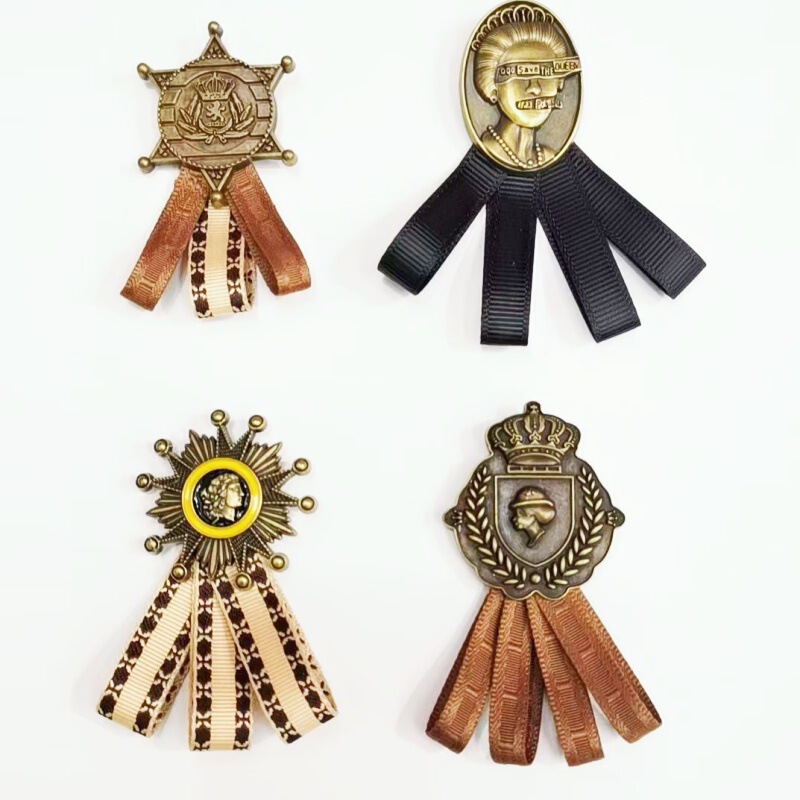 Korean Style Small Fragrance Style High-End Bow Brooch Alloy Pearl Tassel Lace Sweater Shirt Autumn and Winter Pin