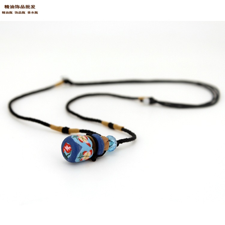 精油饰品网软陶蓝色包口瓶瓶配牛津绳项链1.jpg
