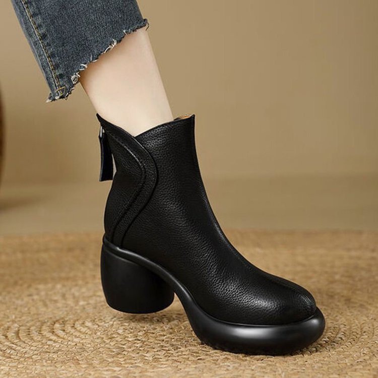 French Soft Leather Short Boots for Women 2025 Autumn and Winter New High Heels, Fleece-Lined Thick Heels, Versatile Outer Wear Waterproof Boots