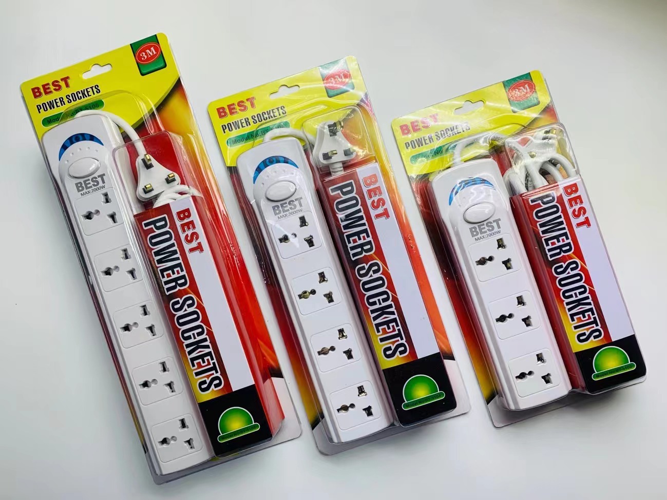 伊拉克沙特阿拉伯中东迪拜插座英式英欧美规USB插接线板转换插头