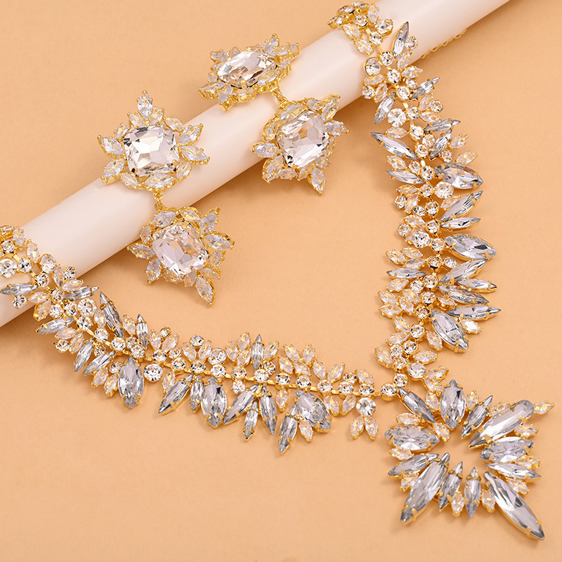 AliExpress Hot Sale Jewelry Set Zircon Exagerado Colgante Clavicle Accesorios Joyería Set