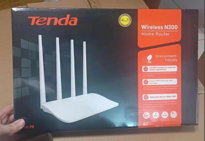 騰達f 3英語版三アンテナ300m無線ルータWiFiヨーロッパ規格、アメリカ規格、イギリス規格のプラスチック包装|undefined