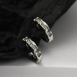 戒指;耳夹;耳钉