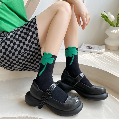 Ins trend mid-tube spring tulip three-dimensional college style versatile sweet and cute forest style mid-tube cotton socks