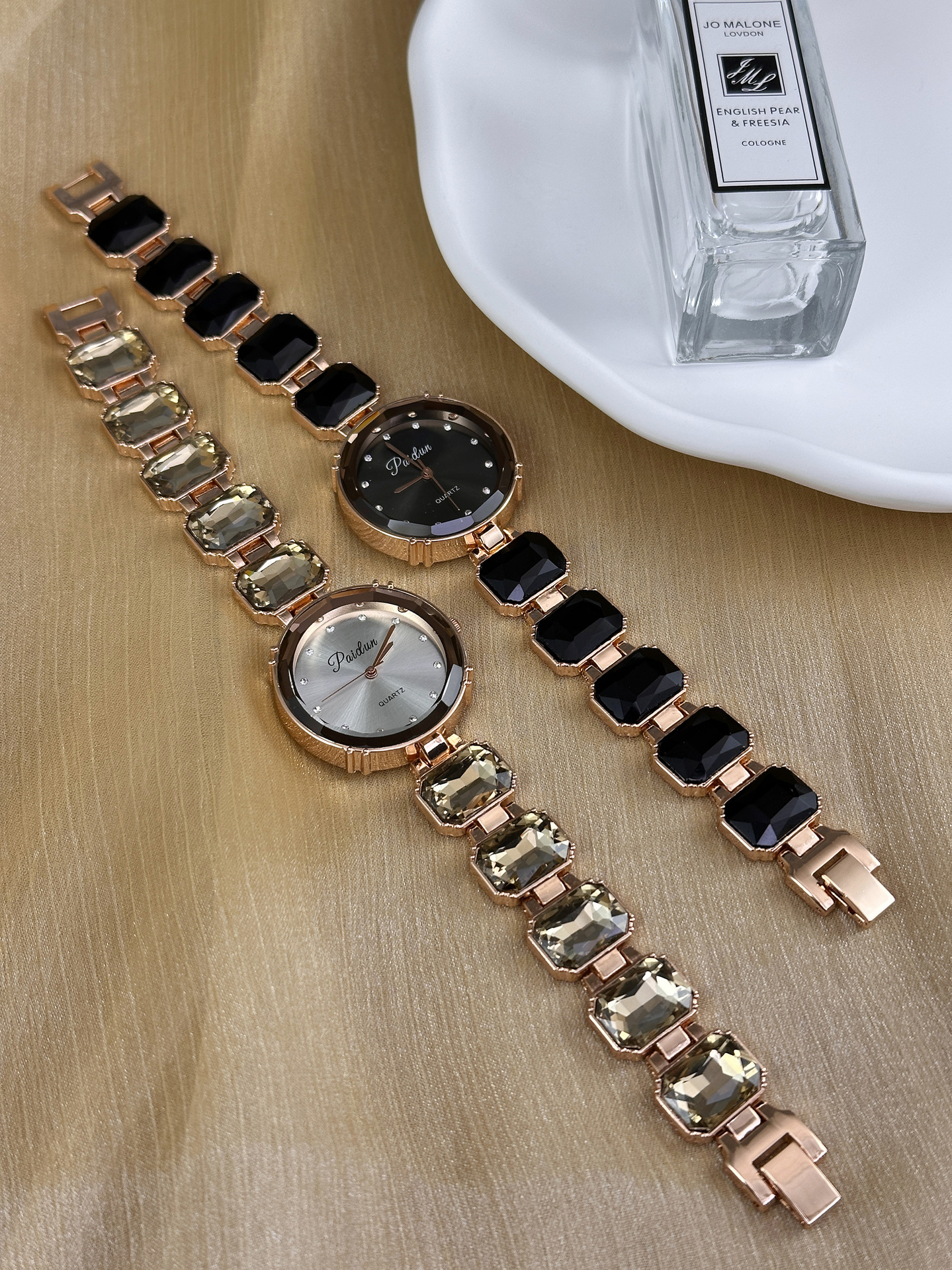 Casual Vocabulary Words/Name Quartz Watch display picture 14