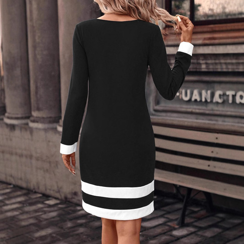 New European and American women's round-neck black-and-white contrast-color dress—fashionable.