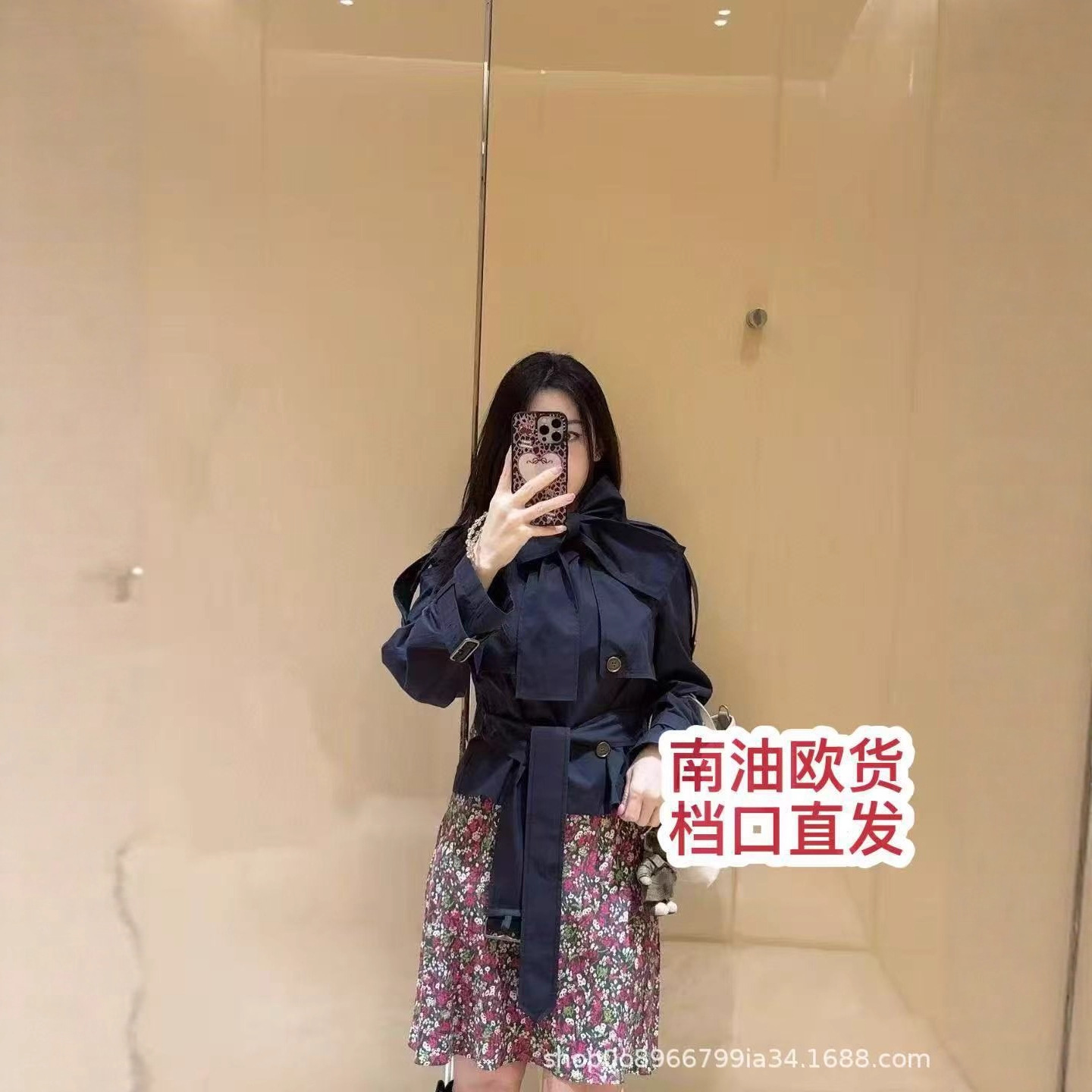 [Nanyou Weiwei Classy Women's Clothing] 25 New British Style Bow Tie Lapel Short Windbreaker Jacket