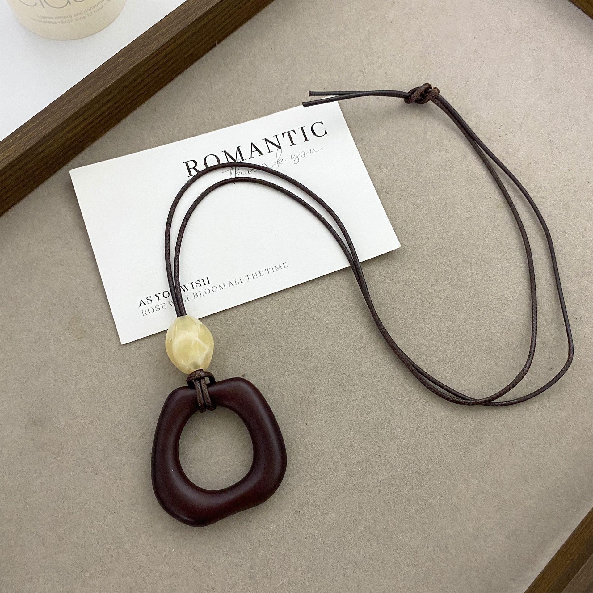 E0088-2 coffee square pendant