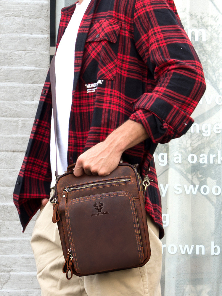 Bolso de hombro Hummer Paul de cuero genuino para hombre, bandolera de cuero Crazy Horse de primera capa, mochila de viaje con textura vintage.