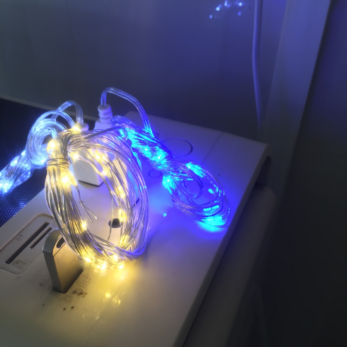 Cadena de luces constantes con cable de cobre USB, 10 metros, 100 luces, luces de cadena impermeables, luces navideñas, luces de cadena con cable de cobre, decoración de bodas