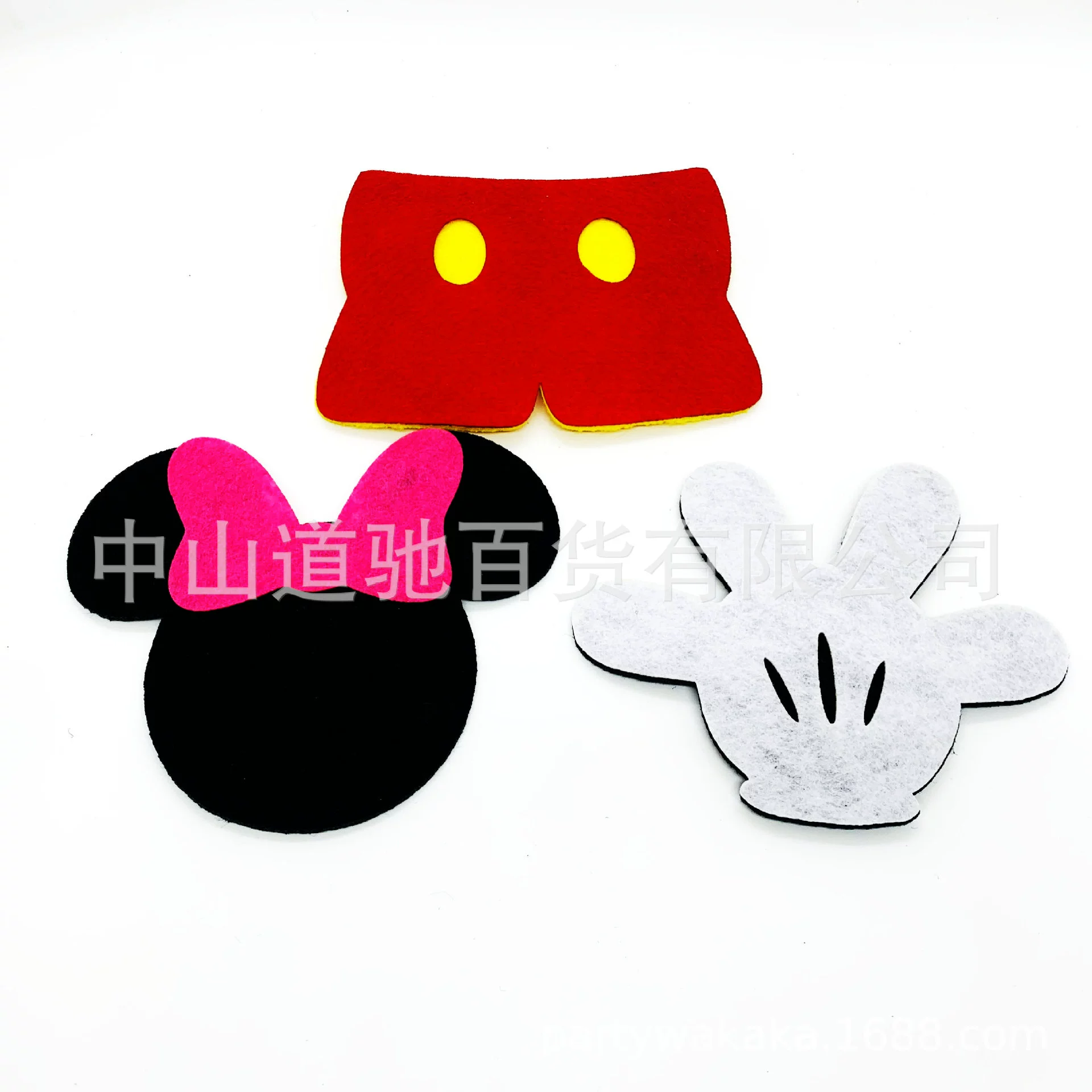 Cute anime double-layer non-woven insulation mat Mickey felt coaster is affordable and practical
