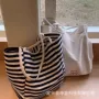 大容量小众快乐条纹托特包