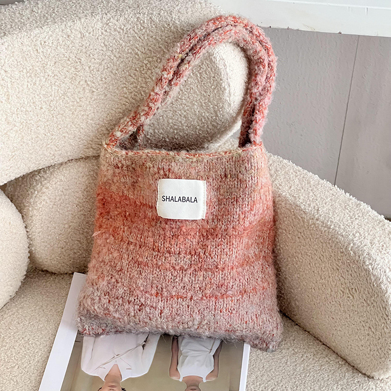 Bolso cuadrado pequeño bolso de mujer gradiente retro lujo ligero nicho diseño bolso de lana de punto nuevo bolso de hombro