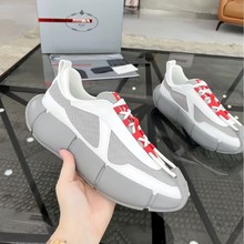 �W��վP�Ҹ߶��ϵ�Ь��Ƥ͸��W�������ߕr��ϵ���\�����eЬ��