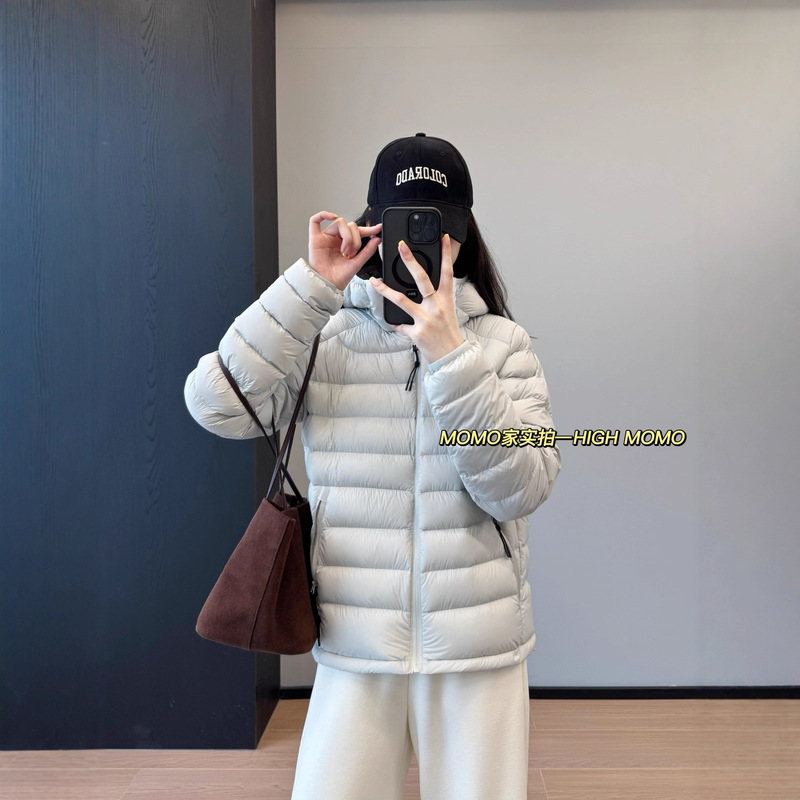 Stylish Little Heater! Bird House's Same Model Samsung Anxin 90 Duck down Lightweight and Warm Ribbed Hooded down Jacket for Women Stylish Little Heater! Bird House's Same Model Samsung Anxin 90 Duck down Lightweight and Warm Ribbed Hooded down Jacket for Women