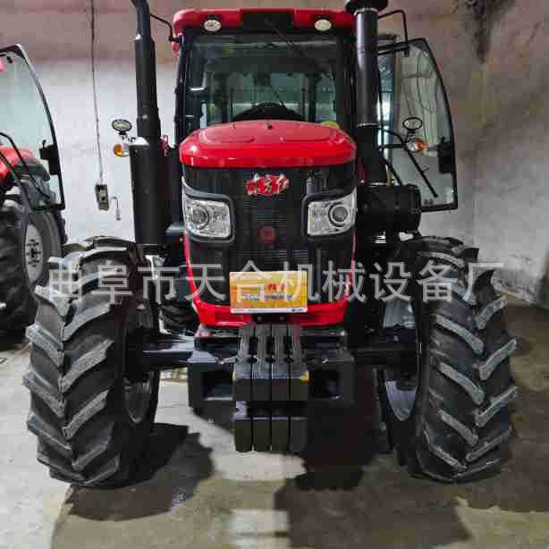 国产一拖去补直提 东方红LX2004-M轮式拖拉机6M5高压共轨发动机