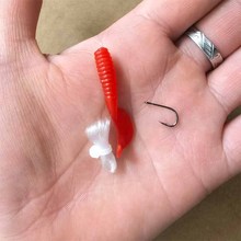 钓鱼工具户外急救鱼包求生套装鱼包组套野营应急钓鱼假饵钩小配件