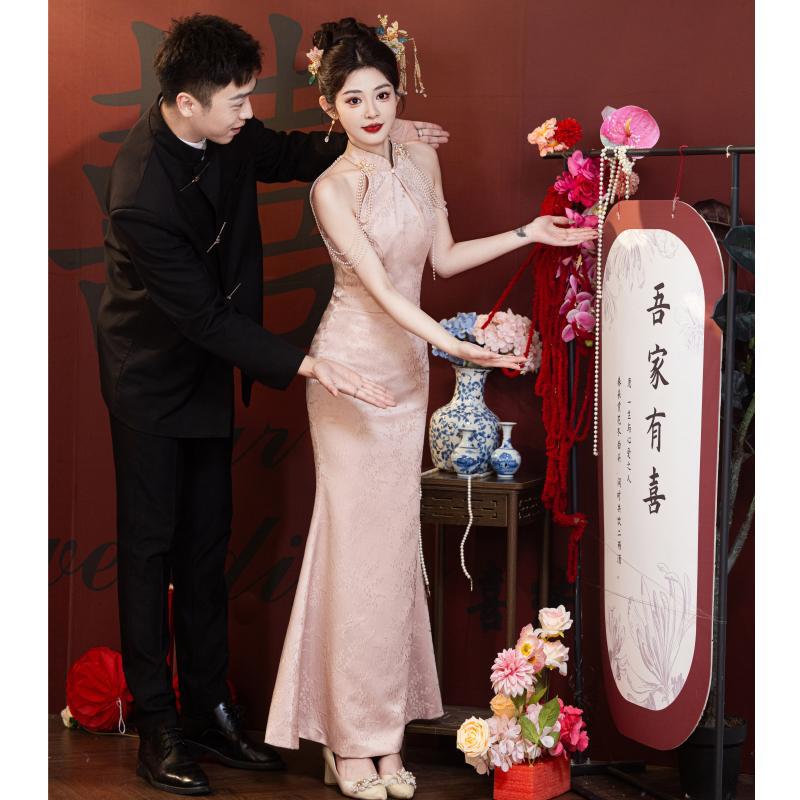 Pink New Chinese Cheongsam Bride Wedding Engagement Dress Women's Neck Slim-fit High-end National Style Toast Dress Morning Gown