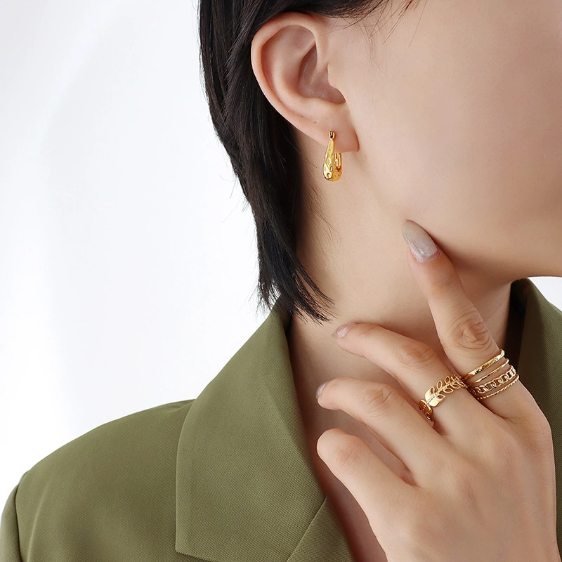 Универсальная фирменная модная пара earrings, европейский стиль, стиль легкой роскоши, оптом