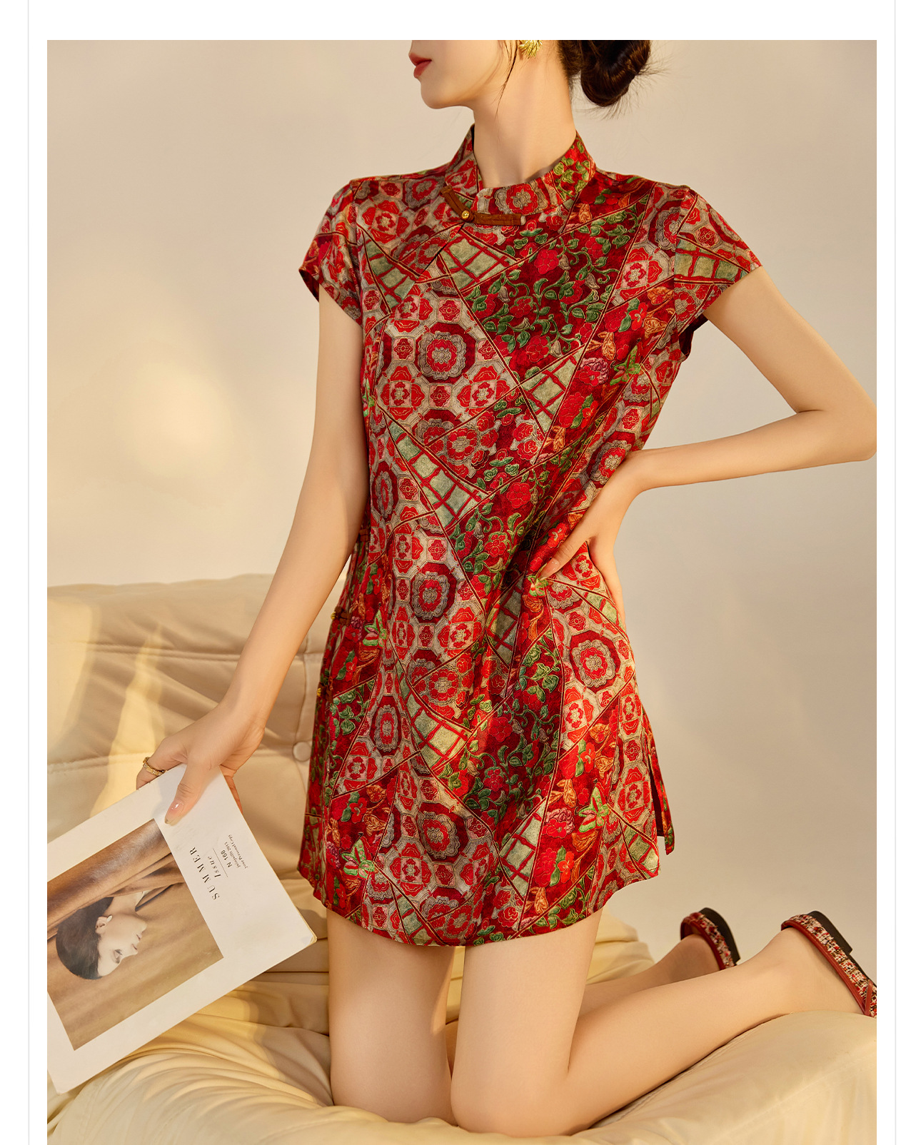 Đầm suông midi chữ A vải rayon thêu hoa cách tân cổ điển Trung Quốc — Màu đỏ san hô, Màu caramel chi tiết 6