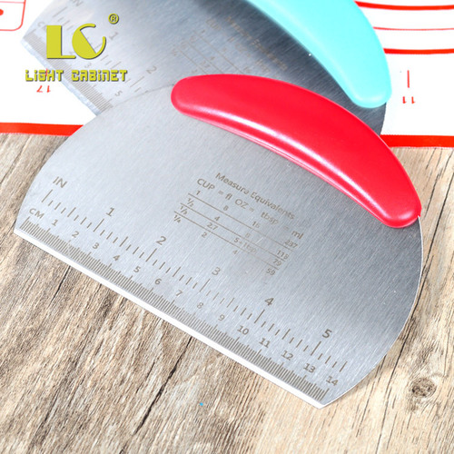 不锈钢切面刀带刻度面粉切家用面团切 烘培工具 馒头肠粉刮板批发