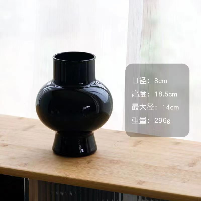 Decoración de alta sensación de nicho popular en línea pequeño adornos floral sala de estar acuoso transparente simple jarrón de vidrio