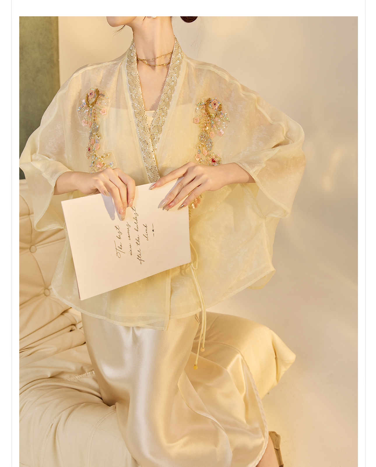 Áo cardigan nữ dáng rộng Tencel thêu hạt phong cách Trung Hoa — hồng, mơ chi tiết 6