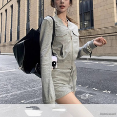 高级感慵懒简约百搭韩系套装女秋季新款气质随性上衣短裙