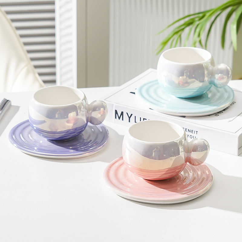 Coffee cup and saucer set with high-end ceramic, elegant design, luxury feel, high-quality Nordic creative personalized gradient color, gift for women