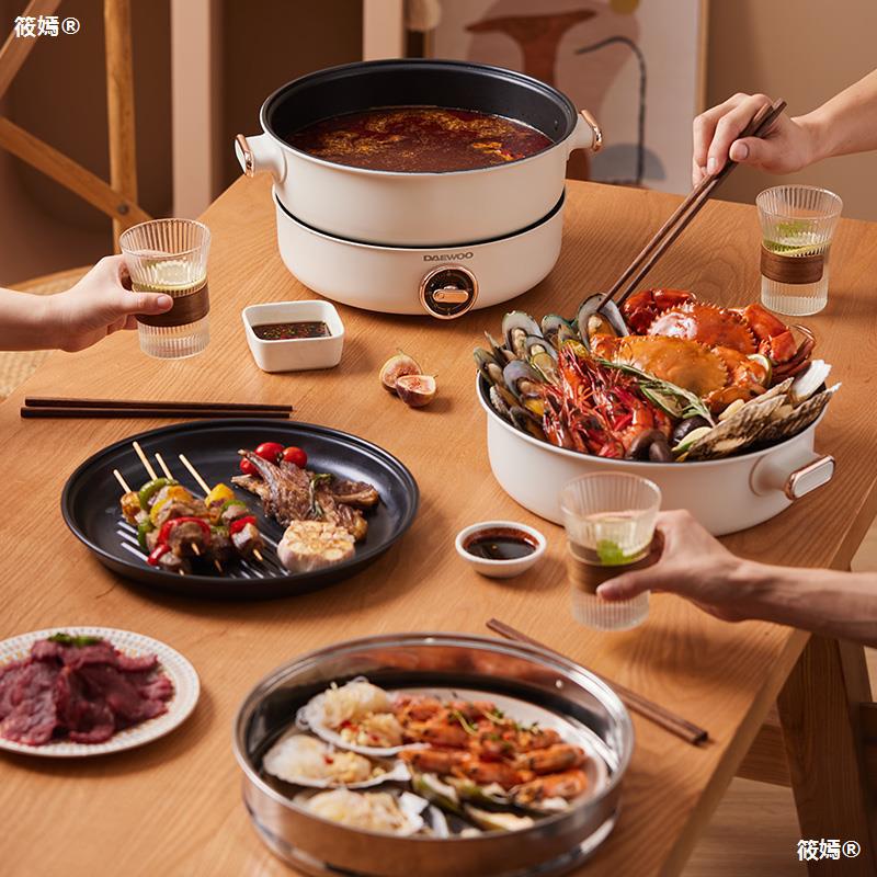 the republic of korea Hot Pot household multi-function Cooking pot Split Barbecue meat Steaming and boiling Electric skillet