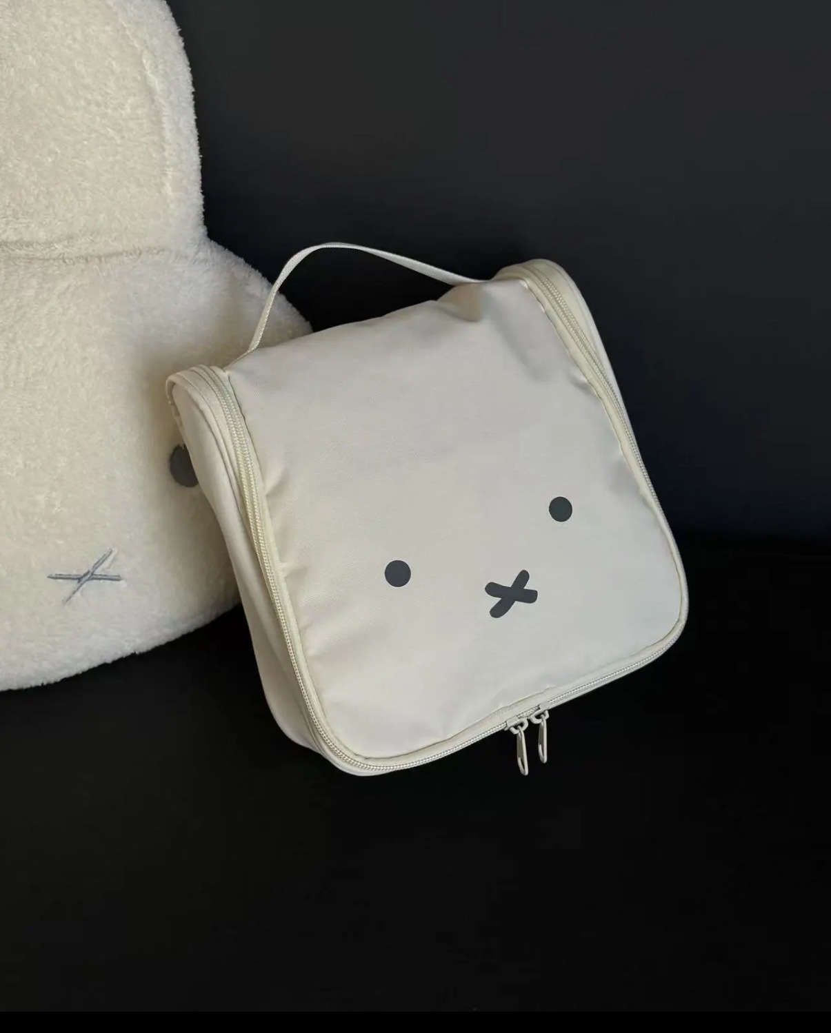White rabbit