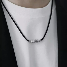 项链;戒指;手链