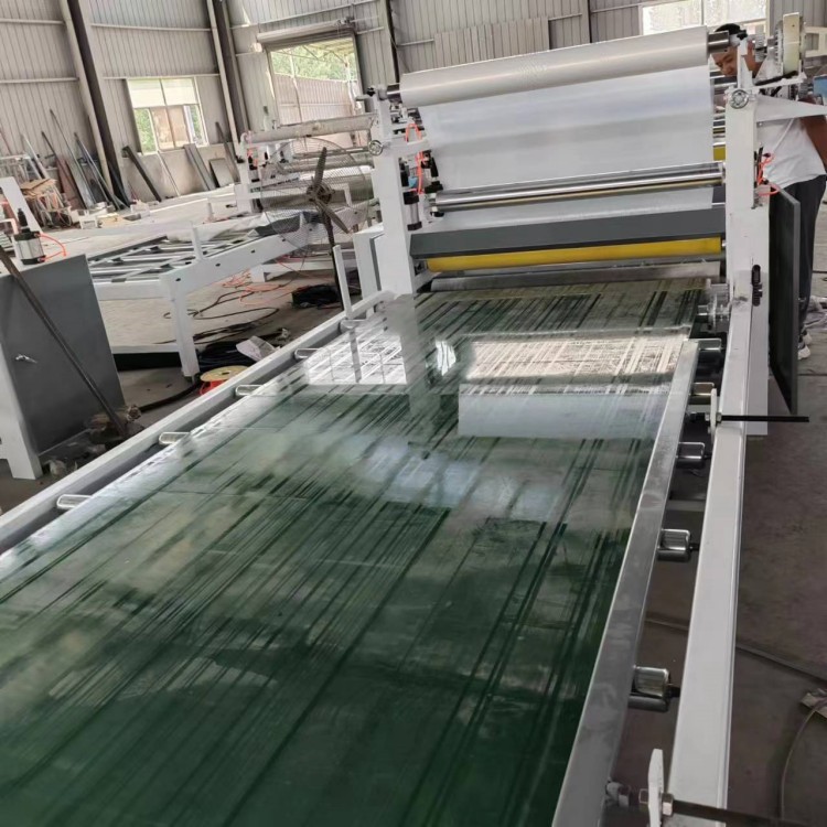 热胶膜pet木饰板平贴机 皮革地板热复合机 pvc塑料板绒布贴布机器