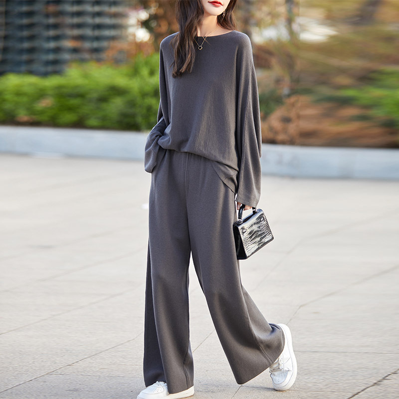 Women's Superfine Worsted Wool Sweater suit Fashion Casual Lazy Style Knitted Two-Piece High Waist Slimming Wide Leg Pants