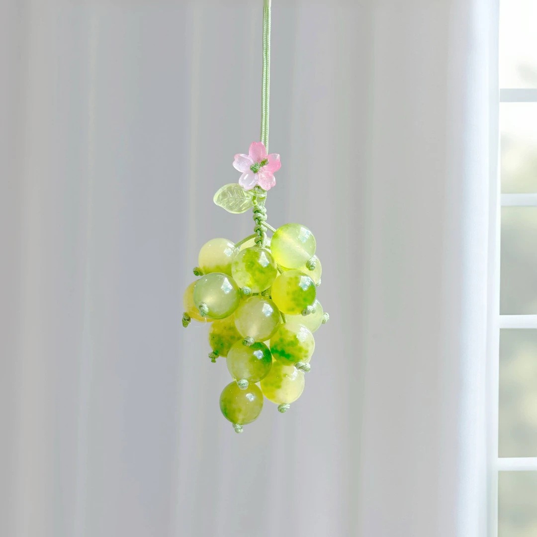Hangzhou Lingyin Cultural & Creative Summer Green Grape Beaded Fresh Keychain Forest Style Cute Bag Pendant For Women_voghion.com