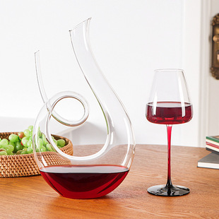 Modern Simple Transparent Glass Field Snail Decanter Household Large Capacity Wine Wine Quick Decanter
