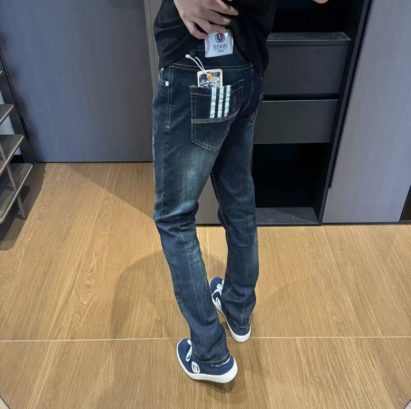 Real shot of Guangzhou replica popular men's jeans for spring and summer, slim fit, straight cut, stretchy, light luxury, high-end men's pants for cross-border sales Real shot of Guangzhou replica popular men's jeans for spring and summer, slim fit, straight cut, stretchy, light luxury, high-end men's pants for cross-border sales