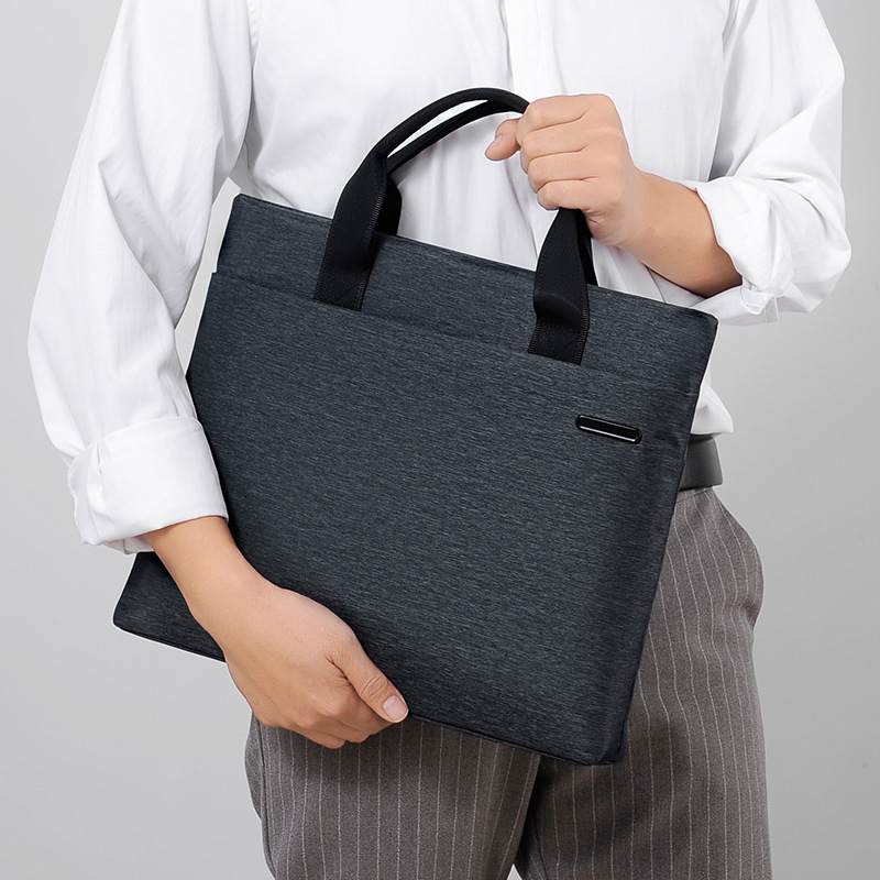 Muestra de bolso de hombre, bolso de computadora, bolso de mano, maletín de negocios de gran capacidad, maletín de hombre, maletín de impresión