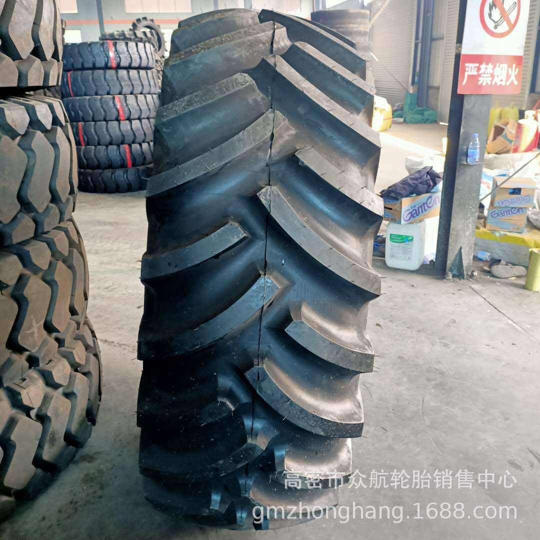 24.5-32林业轮胎30.5L-32伐木机轮胎35.5L-32加密人字花纹