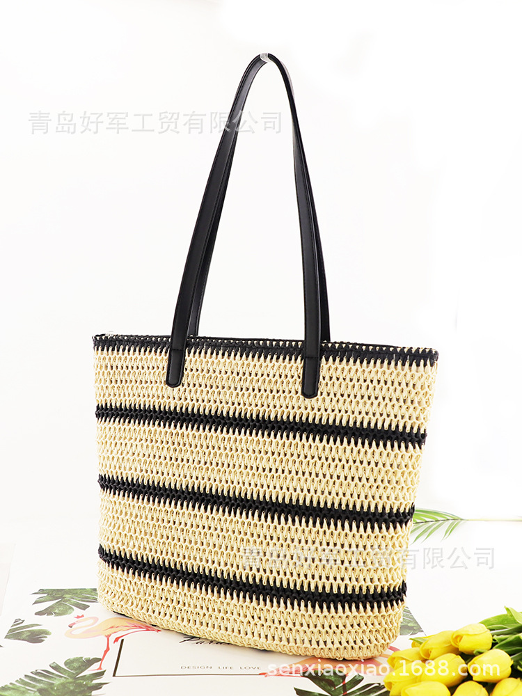 New Fashion Contrast Color Striped Woven One-shoulder Straw Bag Wholesale Nihaojewelry display picture 3