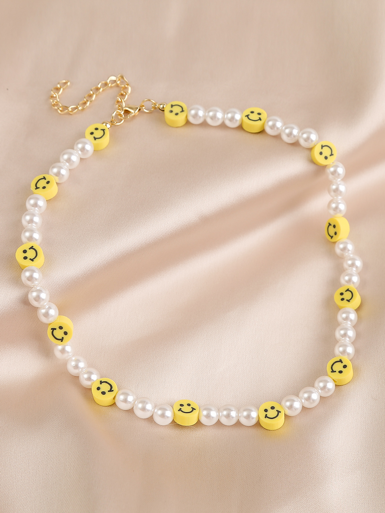 Sweet Cartoon Artificial Pearl Soft Clay Beaded Women's Necklace display picture 3