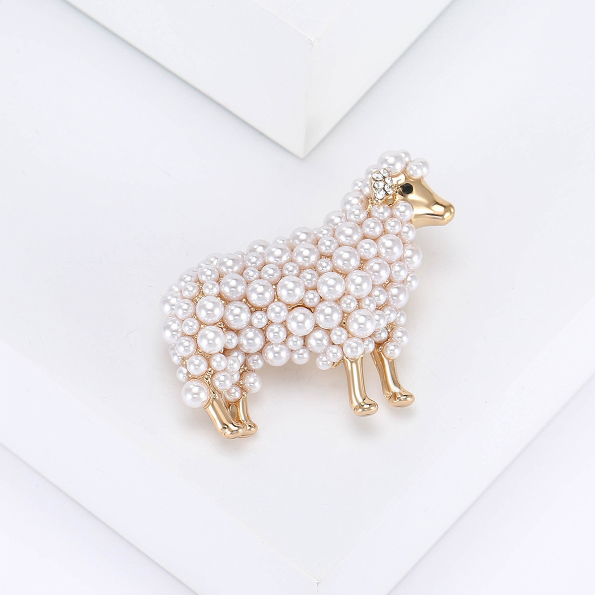 Alloy Material Cute Pin Sheep Alloy Inlay Pearl Zircon Women's Brooches