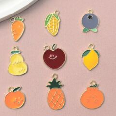 果物と野菜レモンブルーベリー合金滴下オイル DIY ジュエリーアクセサリーかわいいペンダントキーホルダーブレスレットペンダント