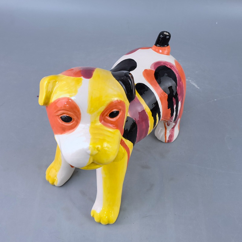 Nórdico colorido perro de estilo de cerámica perro de estilo