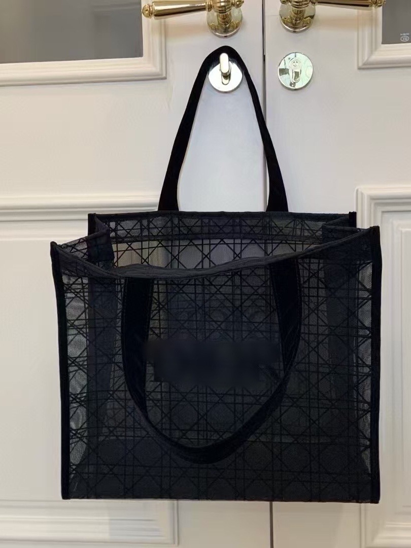 Black lace tote bag