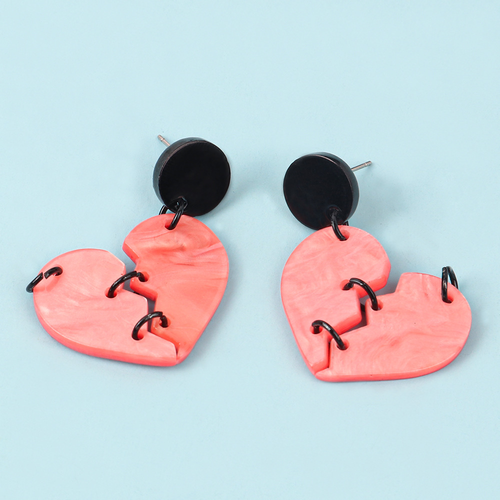 1 Pair Fashion Heart Shape Arylic Drop Earrings display picture 3