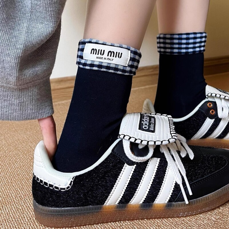 South Korea ins blogger with gray socks color matching double Luo Kou pile socks summer thin sweat-absorbent boneless stockings